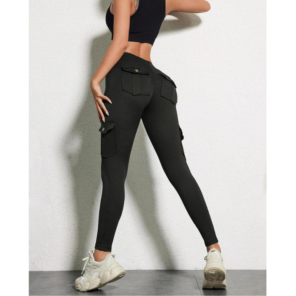 Schwarze High-Waist-Leggings für Damen – Schmeichelnde Passform mit 4-Wege-Stretch.