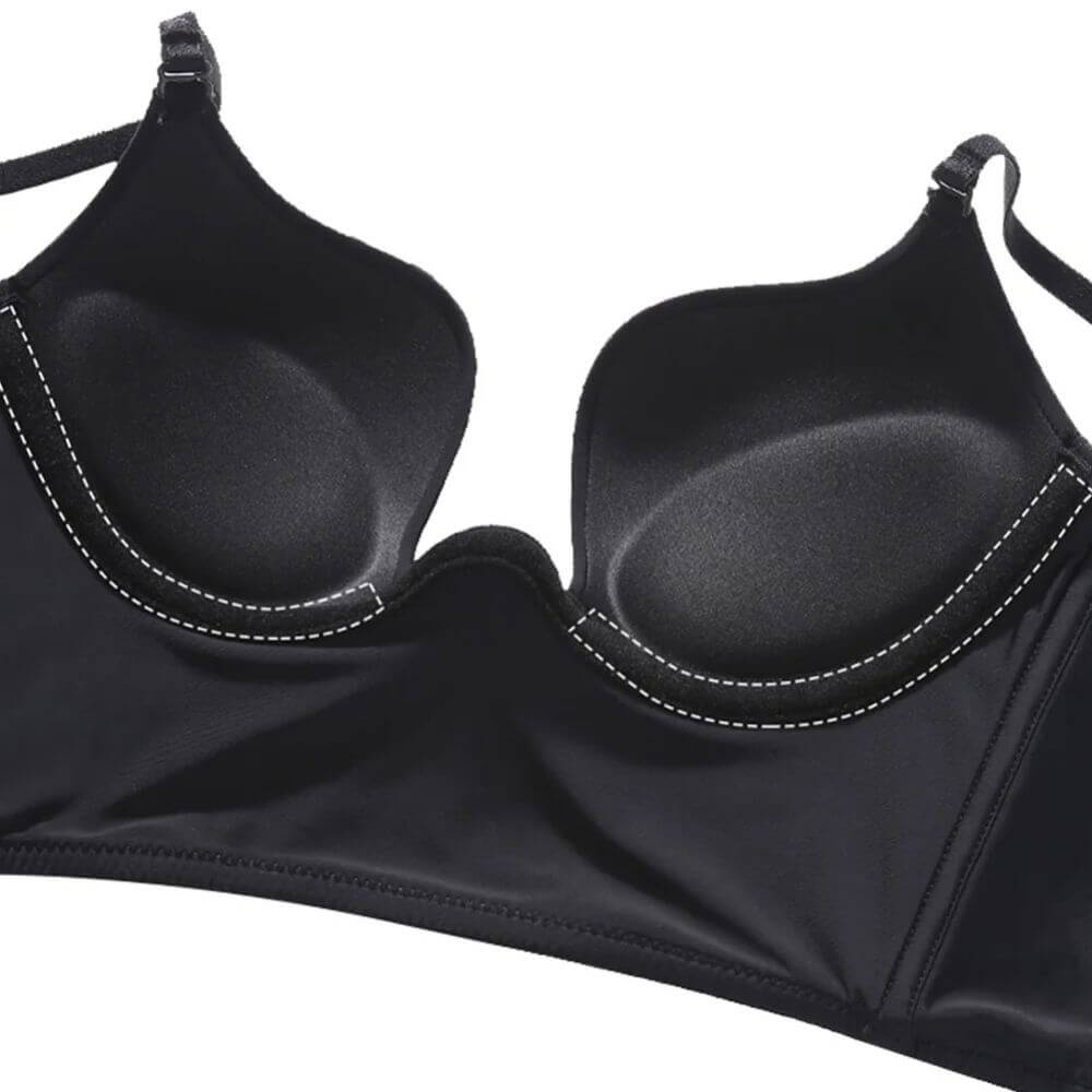 LuftBra zeigt natürlichen Push-Up-Effekt für ein feminines Dekolleté