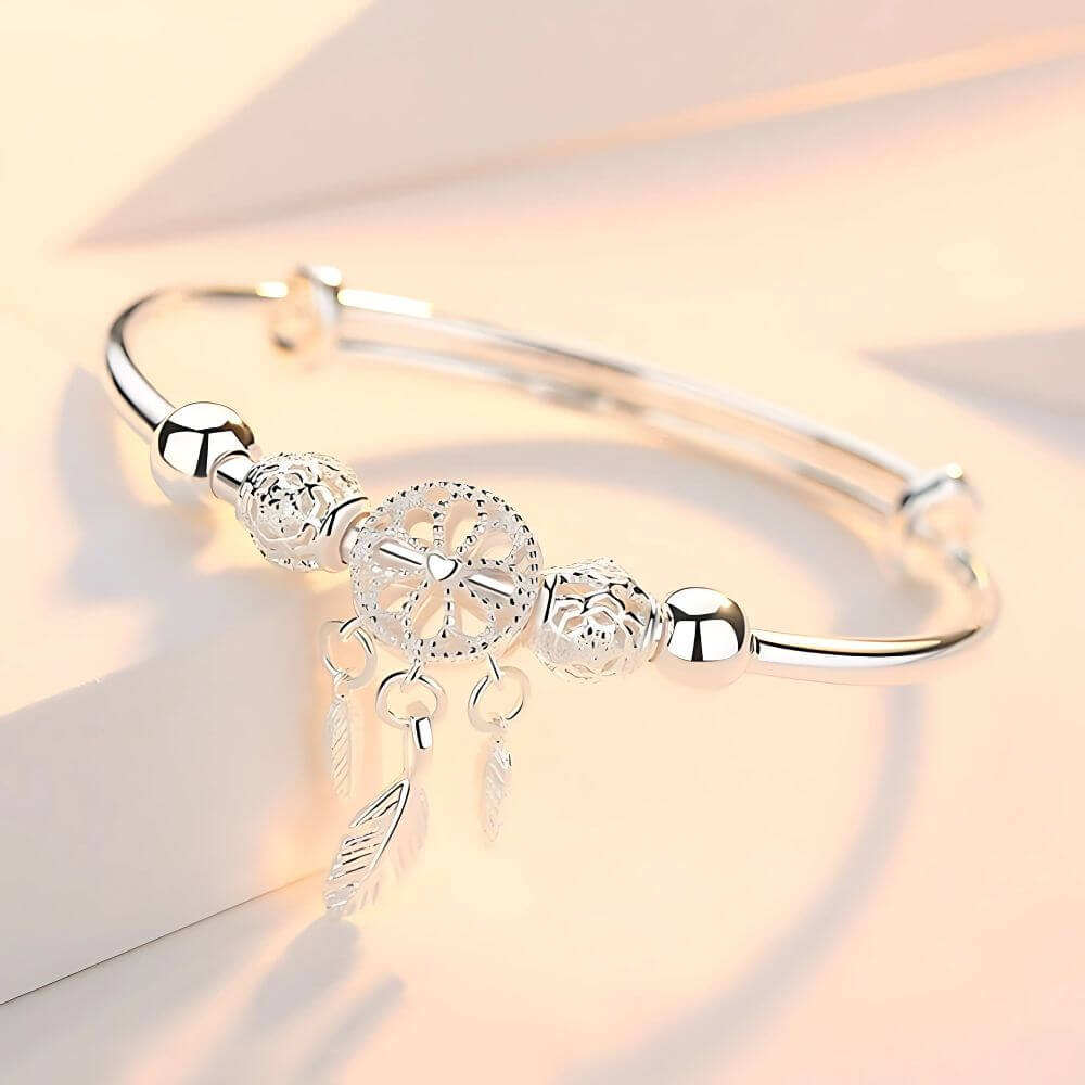 Damen Traumfänger-Armband mit Federn und Perlen – verstellbar