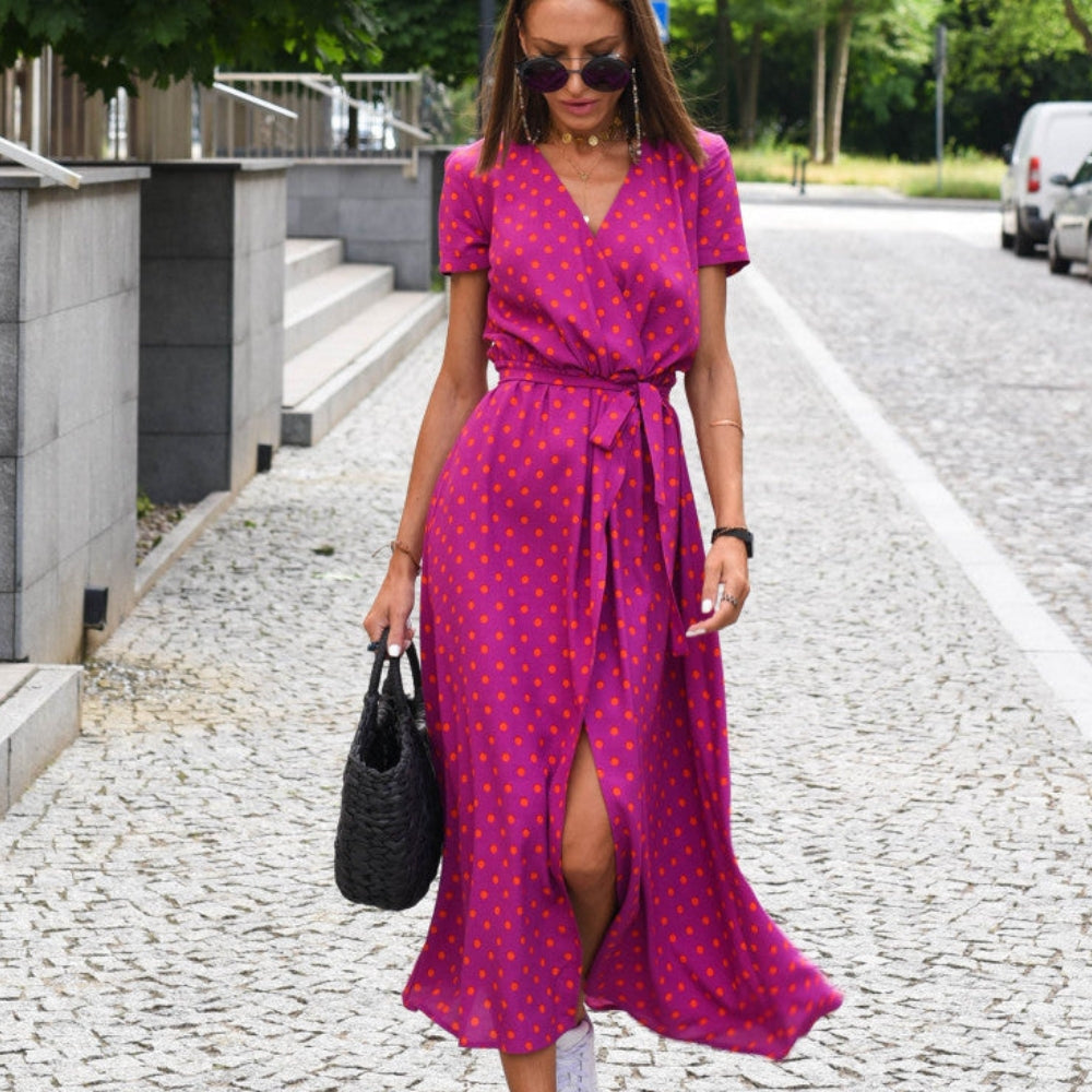 Sommerkleid mit Blumenmuster – Elegant & Lässig für Alltag & Urlaub